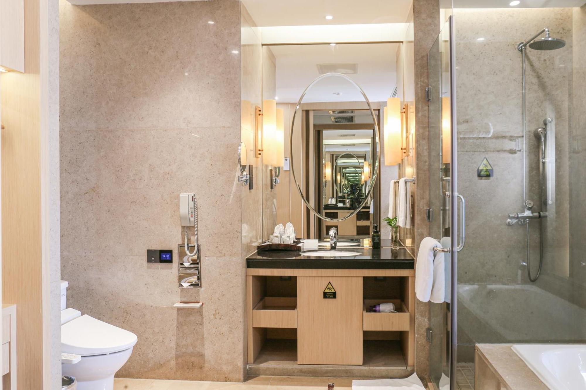 Wanda Realm Xiamen North Bay Hotel Exterior photo